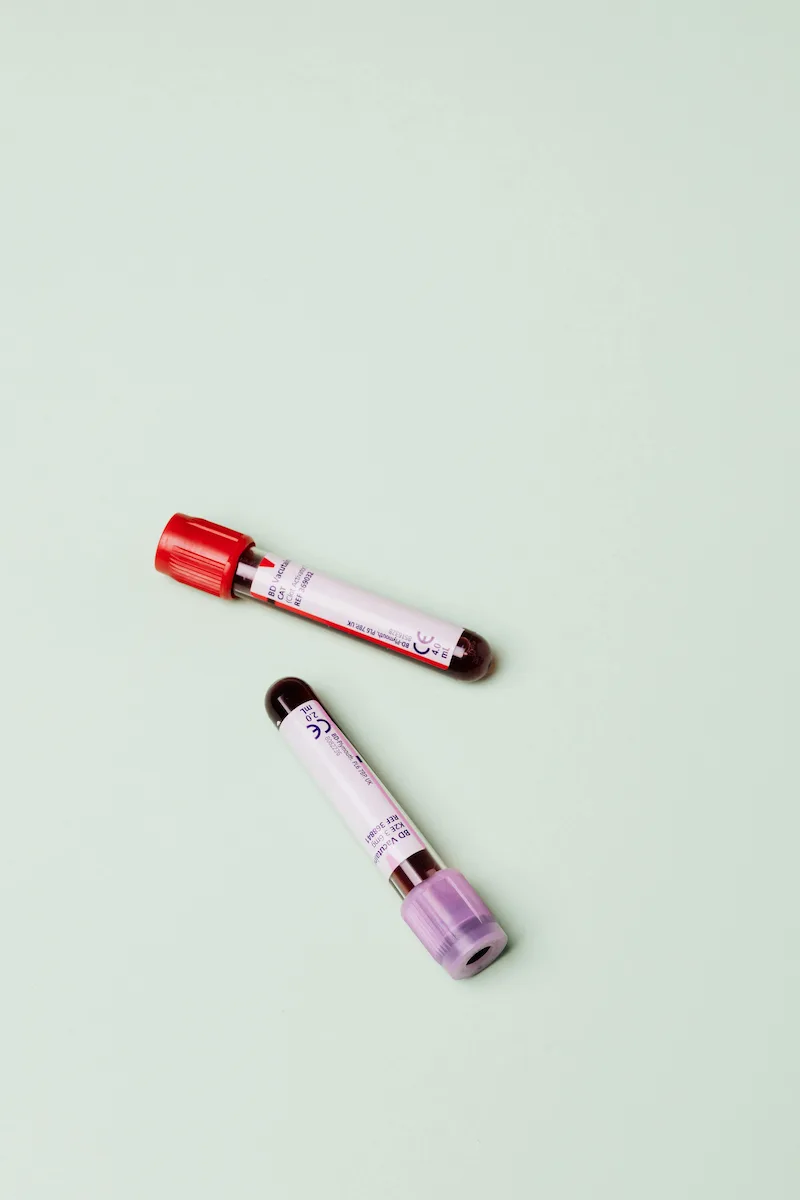 Blood collection tubes for ApoB testing and lipid panel analysis